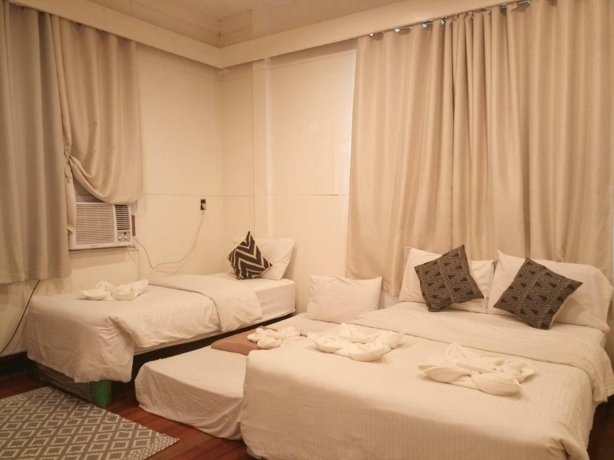 The White Bed And Breakfast Bacolod Exterior photo